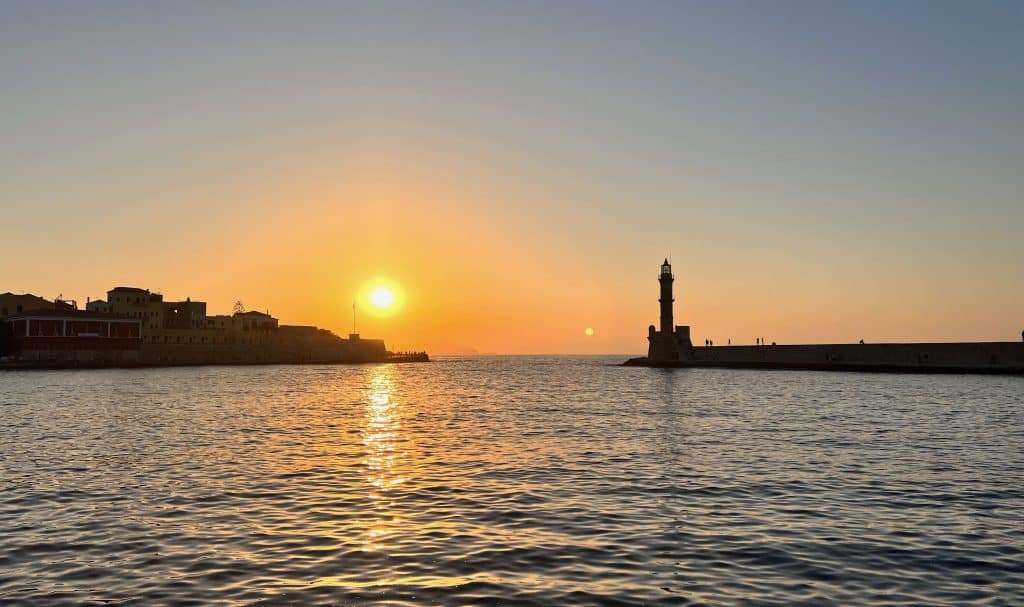 tramonto-faro-come smettere di soffrire
